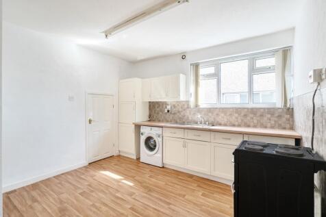 1309450-7-6852cd7b1db6a-6