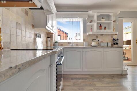 7- Rob Hammond EweMove Pontefract