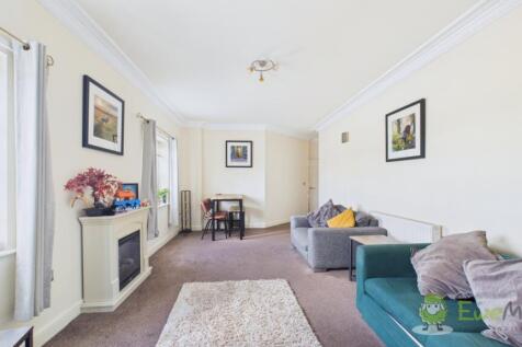 CAM03669G0-PR0032-STILL012