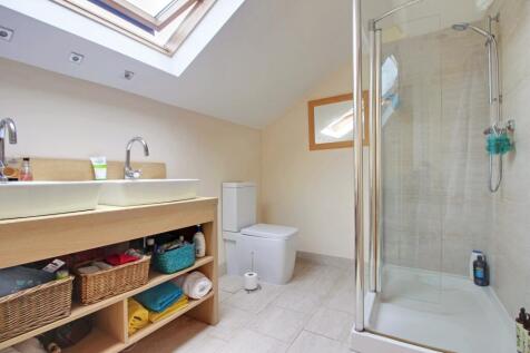 Bedroom 1 ensuite Shower Room