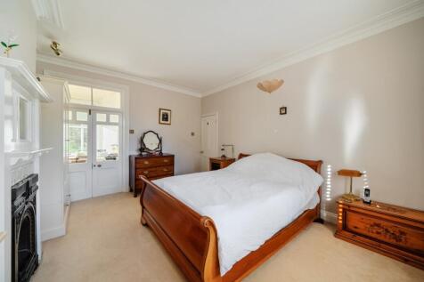 EweMove Harrogate Bedroom 1