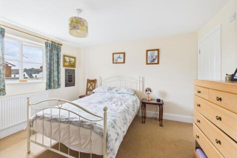 19. CAM04922G0-PR0024-STILL019