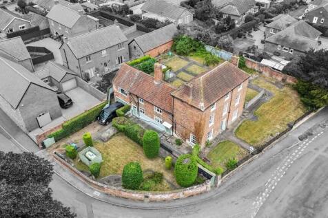 EweMove Estate Agent Scunthorpe South - Birds Eye 