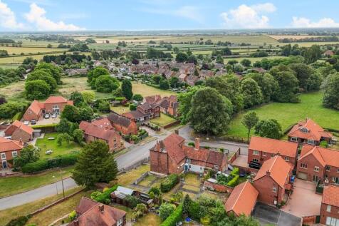 EweMove Estate Agent Scunthorpe South - Birds Eye 