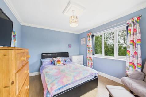 EweMove - Spalding - Bedroom
