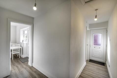 Estate Agents EweMove Scunthorpe - Hallway