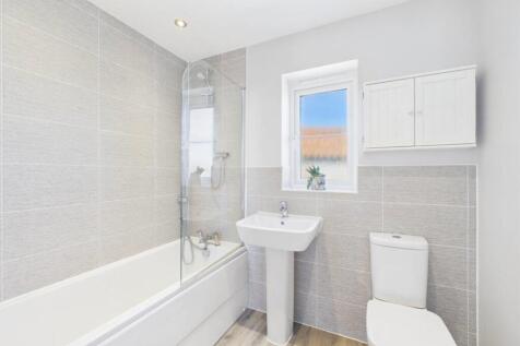 Not to be left out the bathroom has its own window