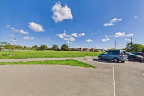 Located at the end of this quiet close that opens 