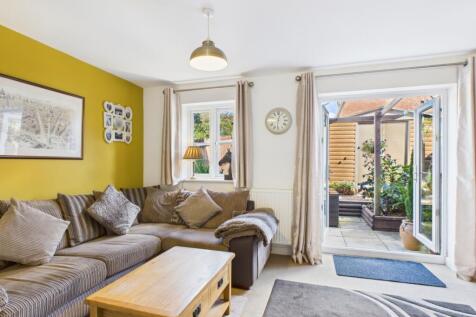 CAM02313G0-PR0096-STILL031