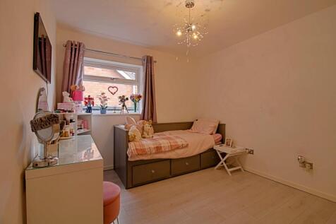 Bedroom - Windy Arbour - Matt Clinton EweMove Keni