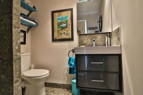 Ensuite Shower Room