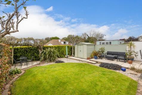 A09 - 16 Langley Ave Brixham - 240501