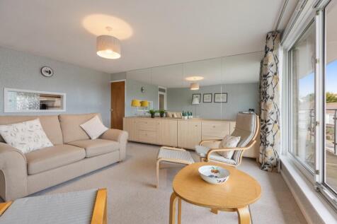 A07 - 1A Silverbridge Close Paignton - 250113