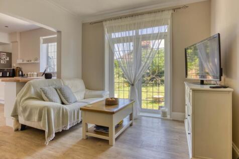 Ewemove Taunton - Henley Road (12)