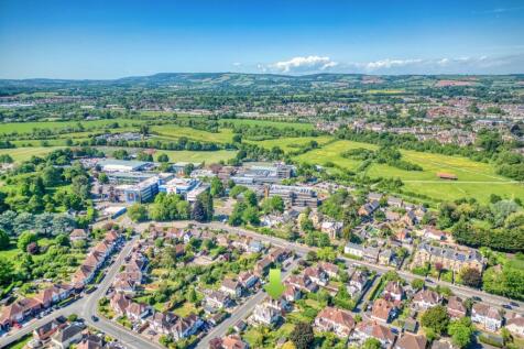 Ewemove Taunton - Henley Road (9)