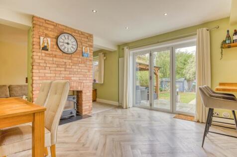 Ewemove Taunton - Parkfield Road (22)