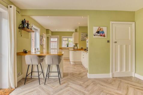 Ewemove Taunton - Parkfield Road (23)