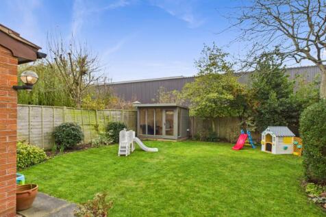 CAM05532G0-PR0009-STILL038