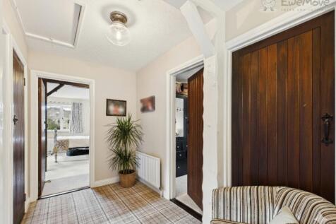 EWEMOVE SOUTH MOLTON - LANDING