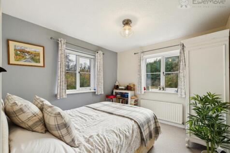 EWEMOVE SOUTH MOLTON - BEDROOM 3