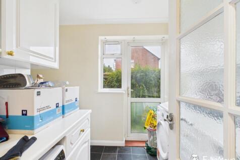 CAM02899G0-PR0061-STILL007