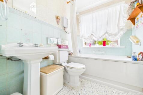 CAM03624G0-PR0164-STILL010