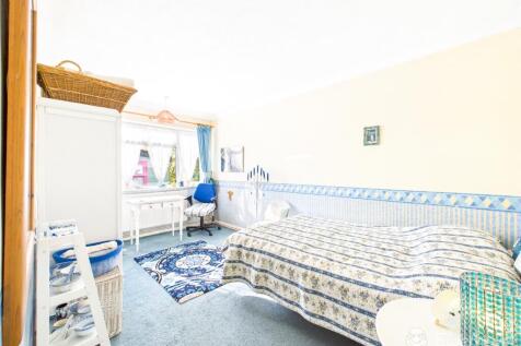 CAM03624G0-PR0164-STILL011