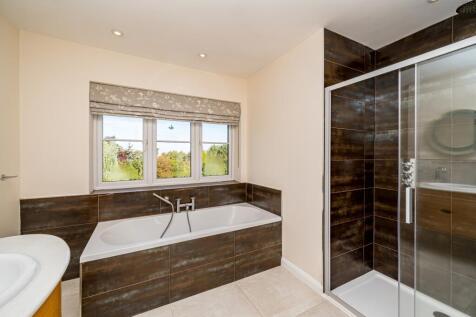 Master Bedroom Ensuite