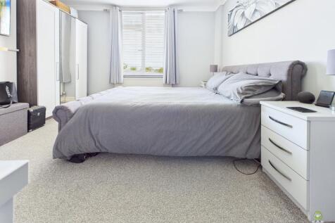 CAM01543G0-PR0155-STILL042