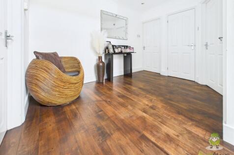 CAM01543G0-PR0141-STILL014