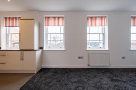 026-80 Robertson Drive, The Barracks, Lanark.jpg