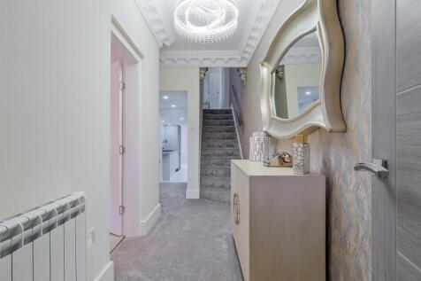 001-23 East Academy Street Wishaw, ML2 8BG.jpg