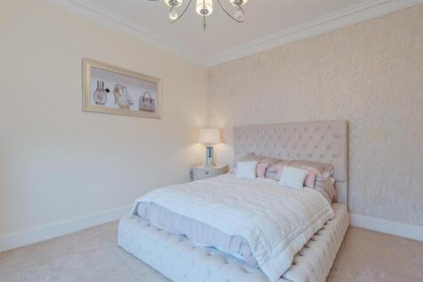 005-23 East Academy Street Wishaw, ML2 8BG.jpg