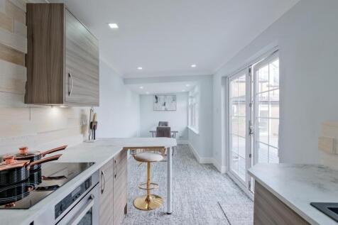 065-23 East Academy Street Wishaw, ML2 8BG.jpg