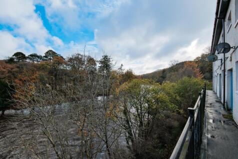 006-10 Forrest Place Crossford ML8 5RB.jpg