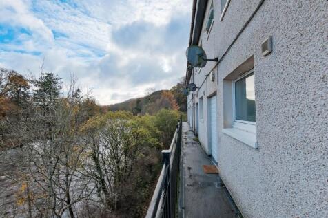 008-10 Forrest Place Crossford ML8 5RB.jpg