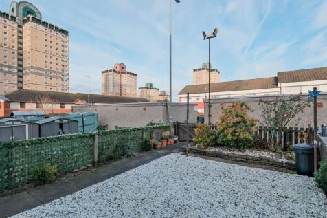 007-78 Barons Road, Muirhouse, ML1 2NB.jpg