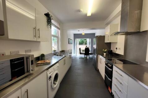 Large Kitchen