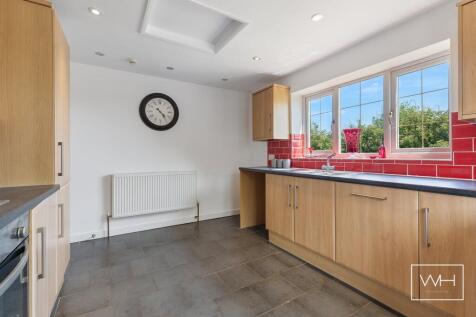 Orchard House, Owsto