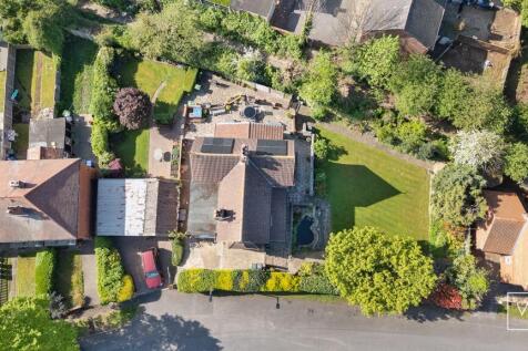 2 Finkle Street, Ben