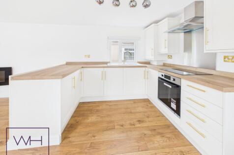 CAM03785G0-PR0296-ST