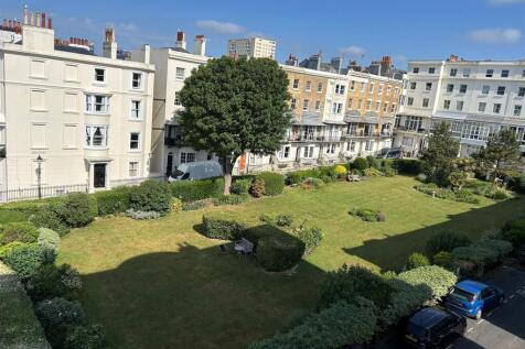 Collingwood House Flat 7 View 2.jpg