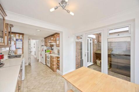 Nevill Avenue 139 KITCHEN DINER 2.jpeg