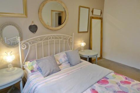 Downstairs bedroom 2