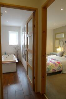 Downstairs bedroom and bathroom .JPG