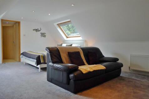 Upstairs sitting and bedroom 4