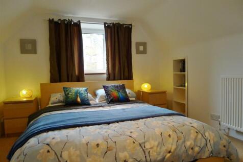 Upstairs bedroom 5