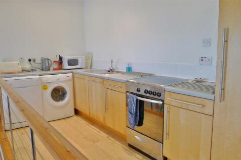 Guest suite kitchen