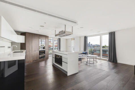 Reception/Kitchen