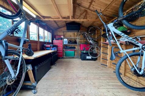 WhatsApp Image 2025-07-05 at 17.31.00_b7761a00.jpg